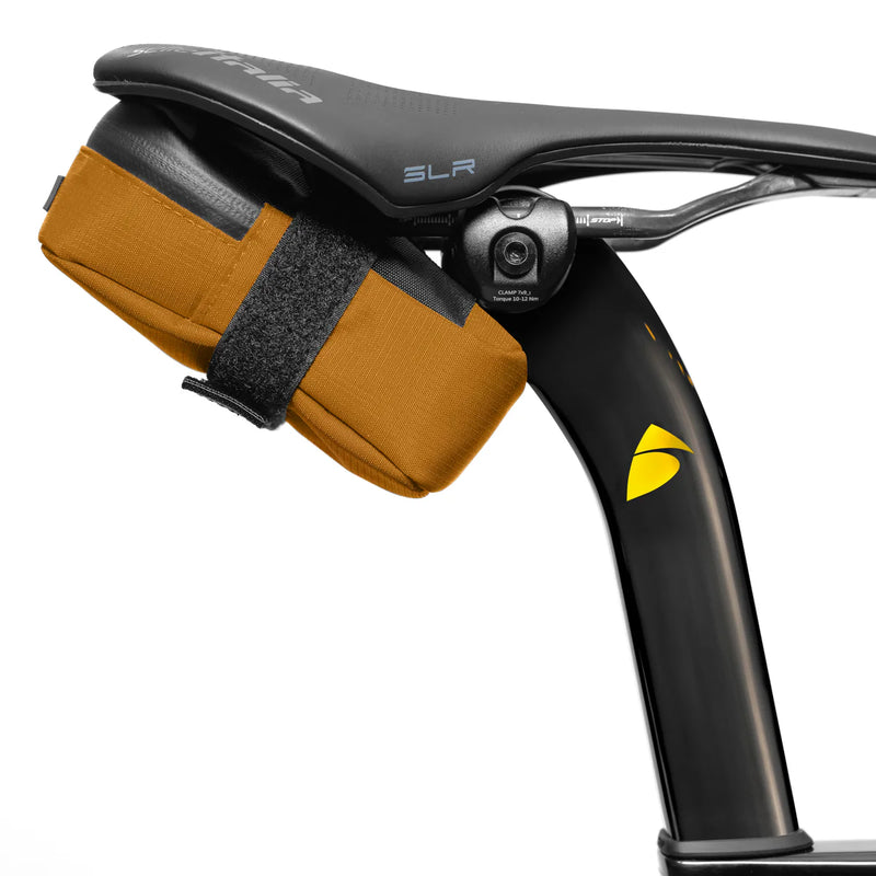 Load image into Gallery viewer, Almsthre  Bag  Signiture Saddle Bag
