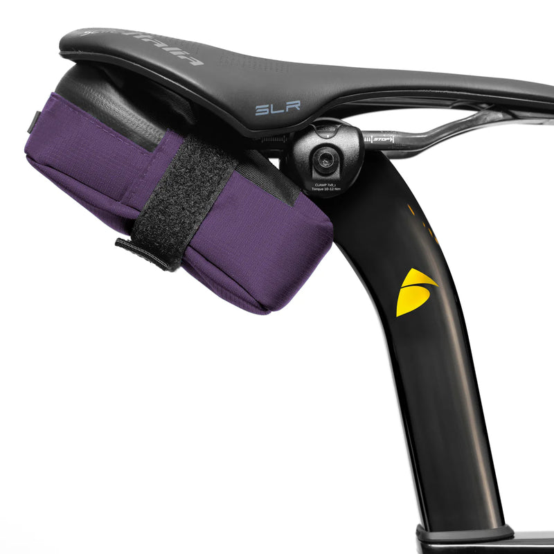Load image into Gallery viewer, Almsthre  Bag  Signiture Saddle Bag
