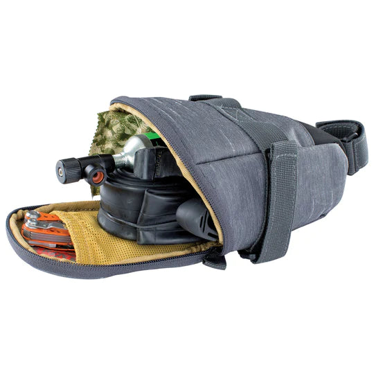 Load image into Gallery viewer, EVOC - Bag -  Seat Bag Tour L -  Seat Bag  1000ml  Carbon Grey - TCR Sport Lab

