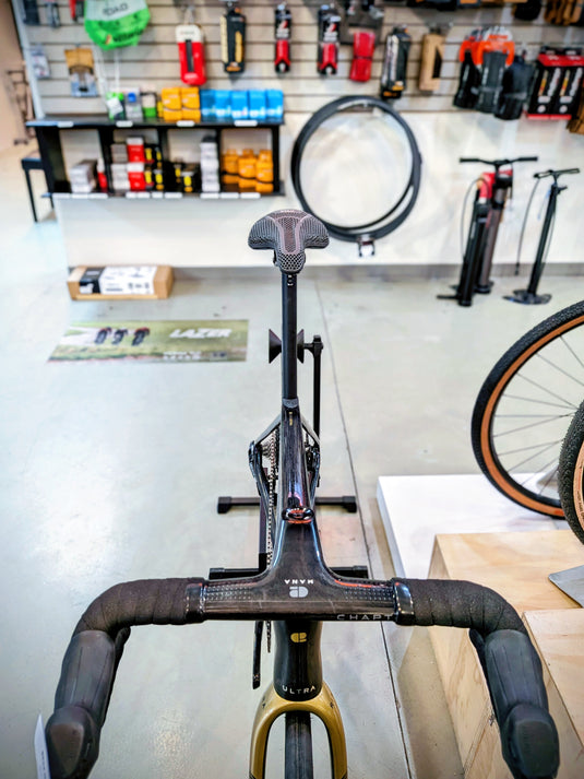 Chapter 2 - Rira Ultra - Force XPLR - Small - Black/Gold