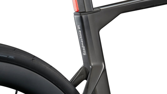 BMC  Roadmachine 01 TWO (MY27)  Force AXS (PM)