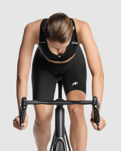 Assos  Womens Bib Shorts  Dyora R S11