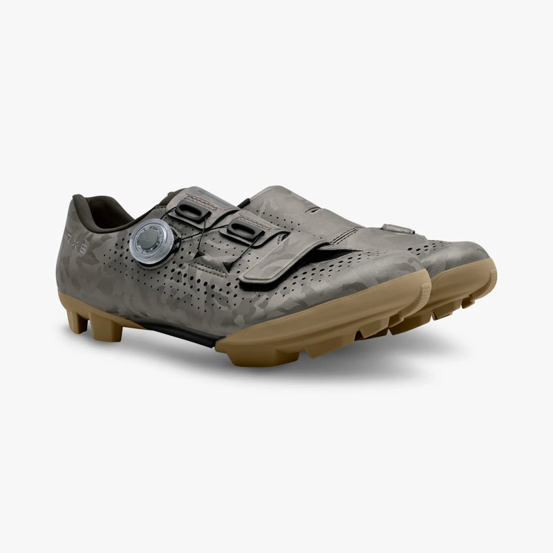 Load image into Gallery viewer, Shimano - Gravel Shoes - SH-RX600 Womens - - TCR Sport Lab

