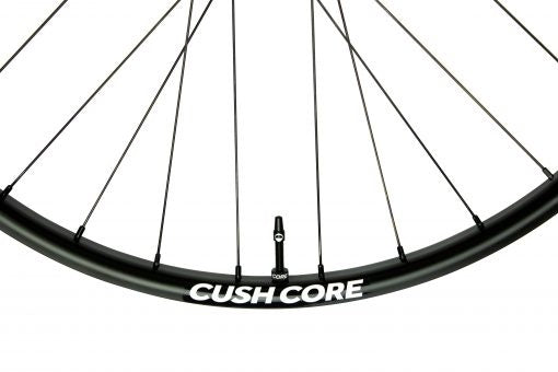 CUSHCORE - VALVE STEMS - 55MM - BLACK - TCR Sport Lab