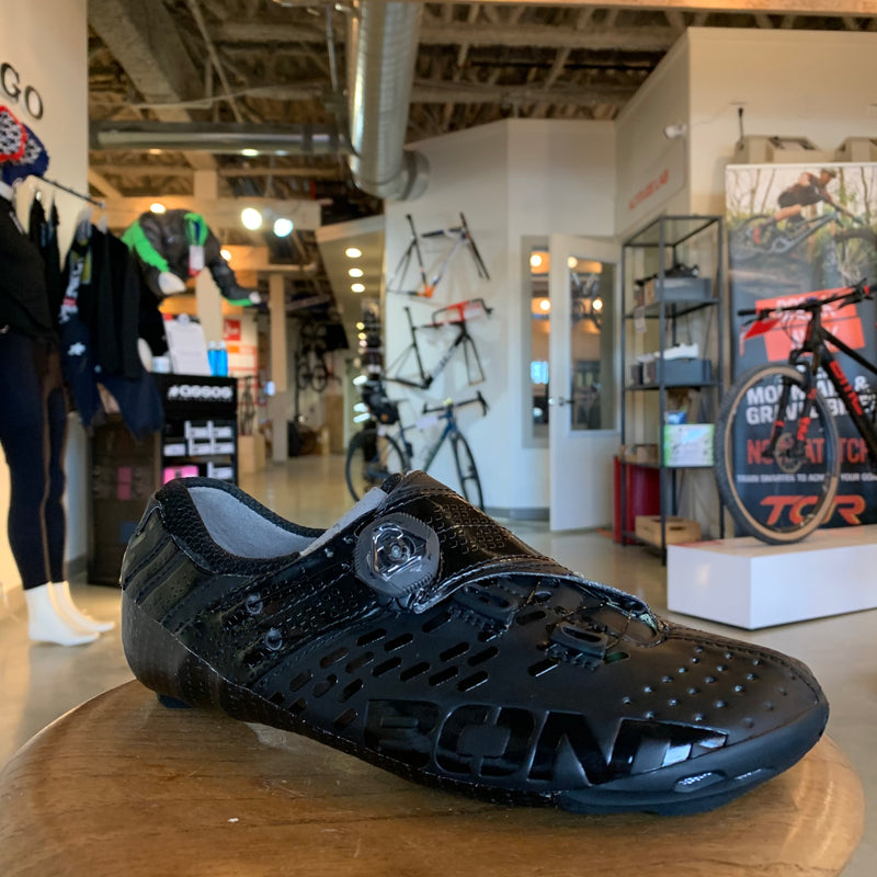 Load image into Gallery viewer, Bont - Helix Shoe - TCR Sport Lab
