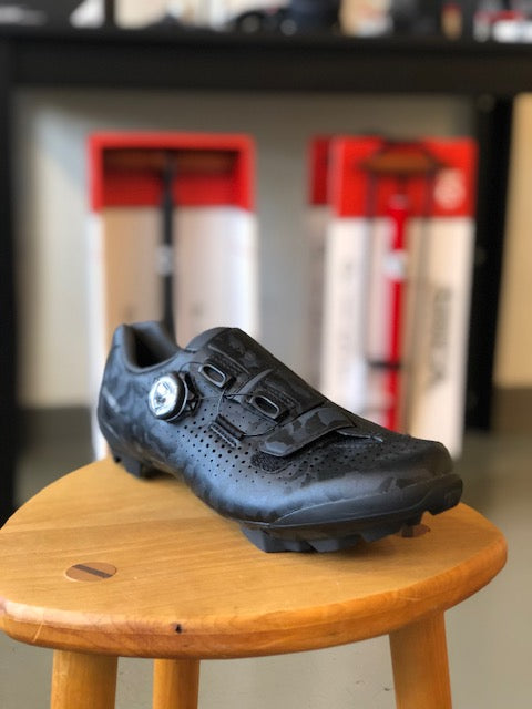 Load image into Gallery viewer, Shimano - SH-RX800 - Gravel Shoe - - TCR Sport Lab
